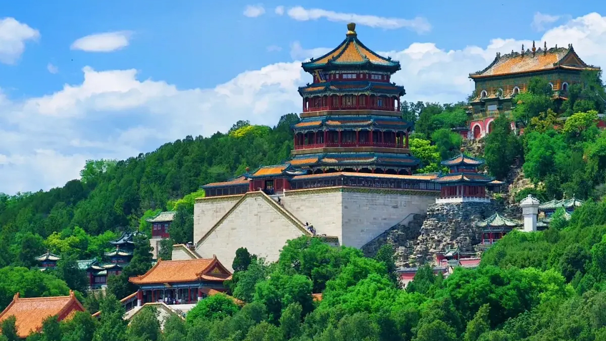 景區(qū)綜合性票務(wù)管理與營銷解決方案：智慧旅游新篇章